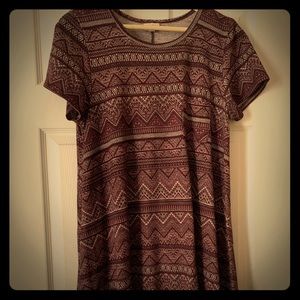 Aztec print carly LuLaroe